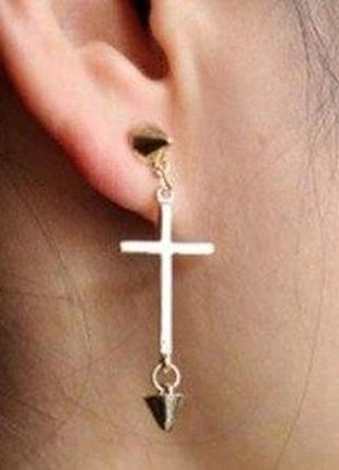 Золотиста сережок кафа у формі хреста