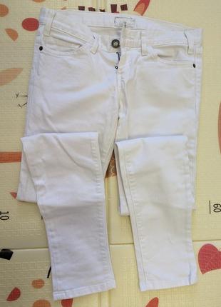 Белые женские джинсы с низкой посадкой 26р4 фото