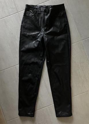 Брюки джинсы из эко кожи кожаные cropp