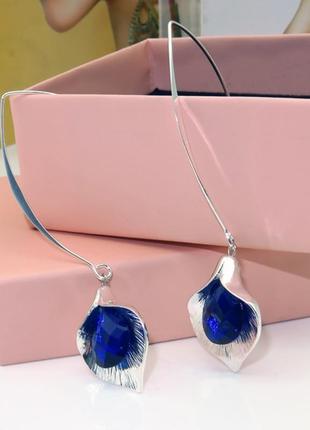 Серебристые оригинальные висячие серьги