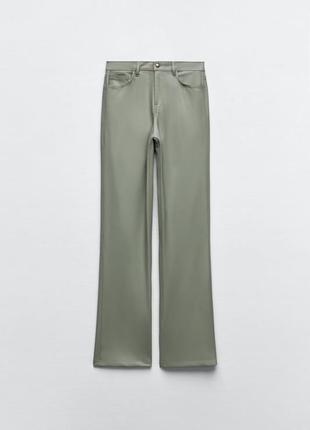Кожаные брюки zara хаки,фисташка,зеленые