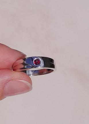 Серебряное кольцо с натуральным родолитом6 фото
