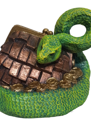 Змея (сокроватинка) символ 2025 года