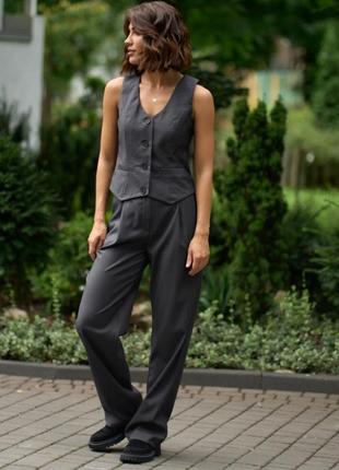 Костюм жилет и брюки