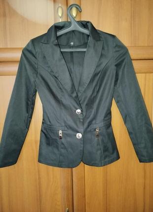 Пиджак жакет жіночий