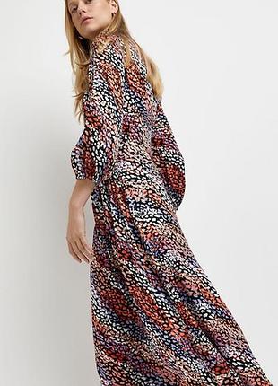 Яскрава сукня river island 2