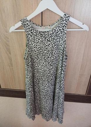 Легкое платье bershka