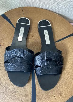 Шлепанцы zara