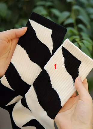 Новые женские высокие носки с принтом