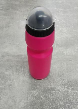 Бутылка для воды с дозатором и крышкой 700 мл4 фото