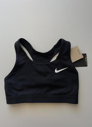 Спортивный топ nike