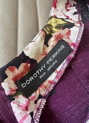 Сукня у квітковий принт