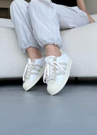 Адидас суперстар кеды белые с бежевым adidas superstar white/beige9 фото