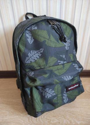 Фирменный мужской городской рюкзак  eastpak, сша, 27l.