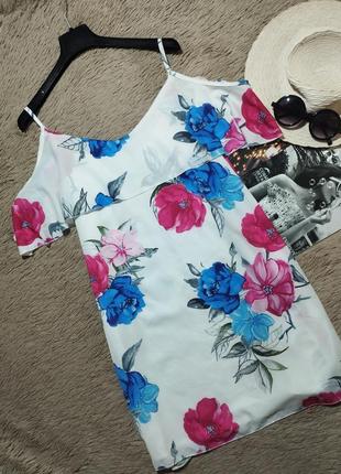 Гарна квіткова сукня з відкритими плечима/плаття/ сарафан