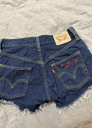 Шорти levis