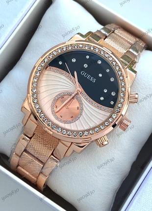 Стильные женские наручные часы