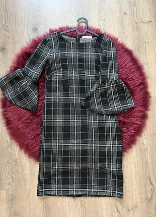 Сукня в клітинку з розкльошеними рукавами reserved, xs