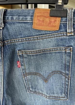 Продам джинси levis