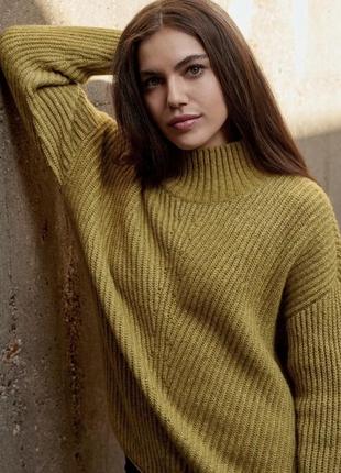 Шикарный свитер h&m