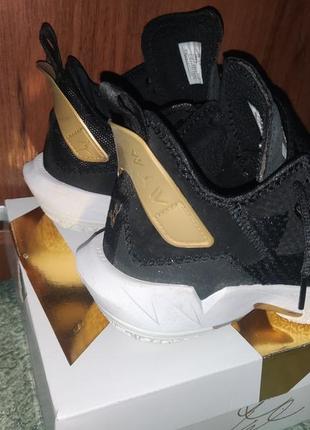Кроссовки найк джордан 4