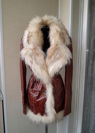 Натуральна шкіряна дублянка песець, всередині хутро