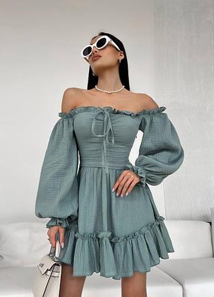 Элегантное муслиновое платье с нежными рюшами