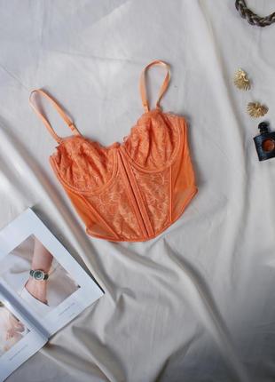 Актуальний бюстгальтер корсет від primark
