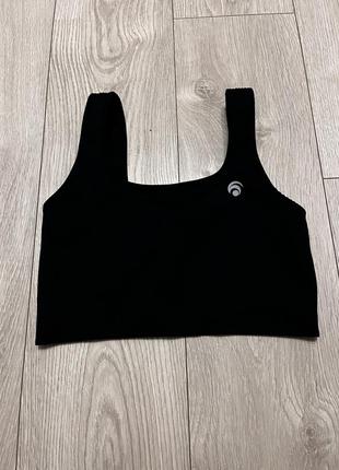 Спортивний топ