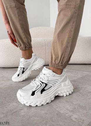 Белые кроссовки натуральная кожа