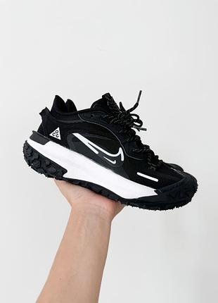 Крутые женские и мужские кроссовки nike acg mountain fly black white gore-tex чёрные с белым