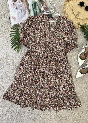 Нежное ярусное мини платье в цветочный принт No4677 фото