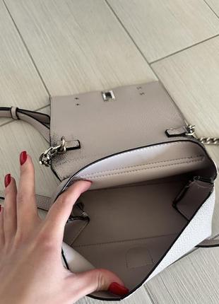 Продам сумку guess 3