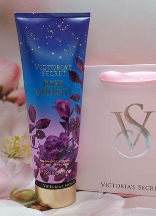 Увлажняющий лосьон для тела и рук rose twilight victoria’s secret