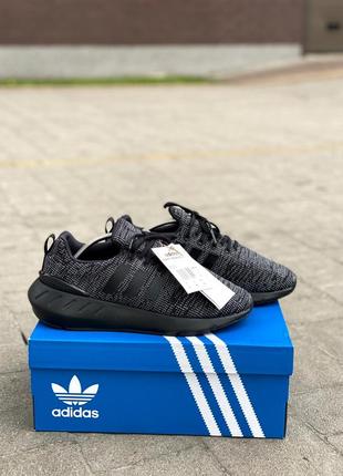 Кросівки adidas swift run2 фото