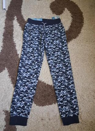 Спортивні штани