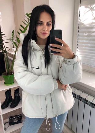 Тепла дута куртка на блискавці з кнопками з капюшоном з кишенями з манжетами на...