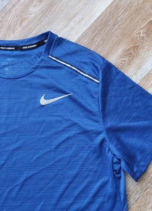 Мужская футболка nike running dri-fit3 фото