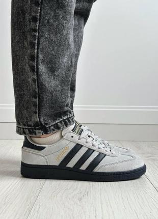 Adidas spezial