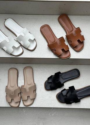 Жіночі шкіряні шльопанці hermes