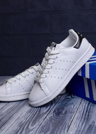 Жіночі білі кросівки adidas адідас2 фото