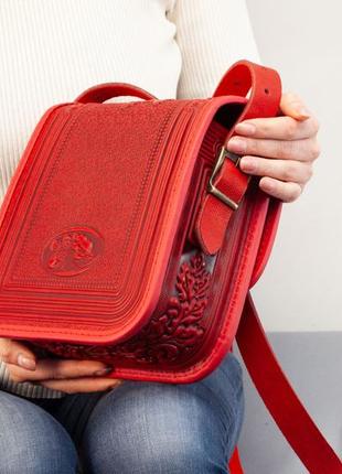 Шкіряна сумка через плече червона прямокутна з орнаментом тисненням етно2 фото