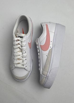 Кросівки жіночі nike chile blazer low platform white оригінал