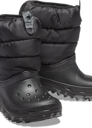 Crocs classic neo puff. оригинал. новые. j3