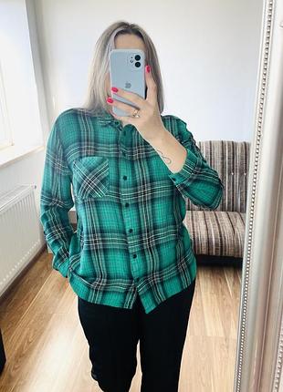 Сорочка у клітку по фігурі