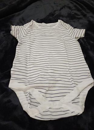 Набор бодиков 18-24 месяца новые