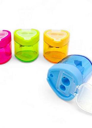 Точилка с контейнером "сердечко", микс цветов