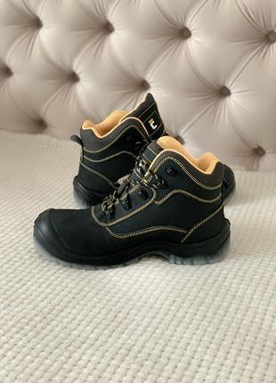 Ботинки черные мужские