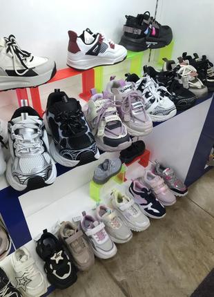 Кросівки для дівчинки4 фото