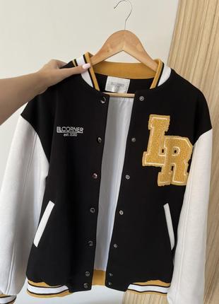 Бомбер lilcorner